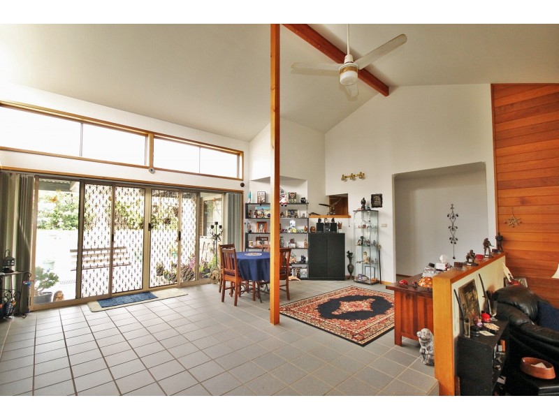 8 Albion Street, Sanctuary Point NSW 2540