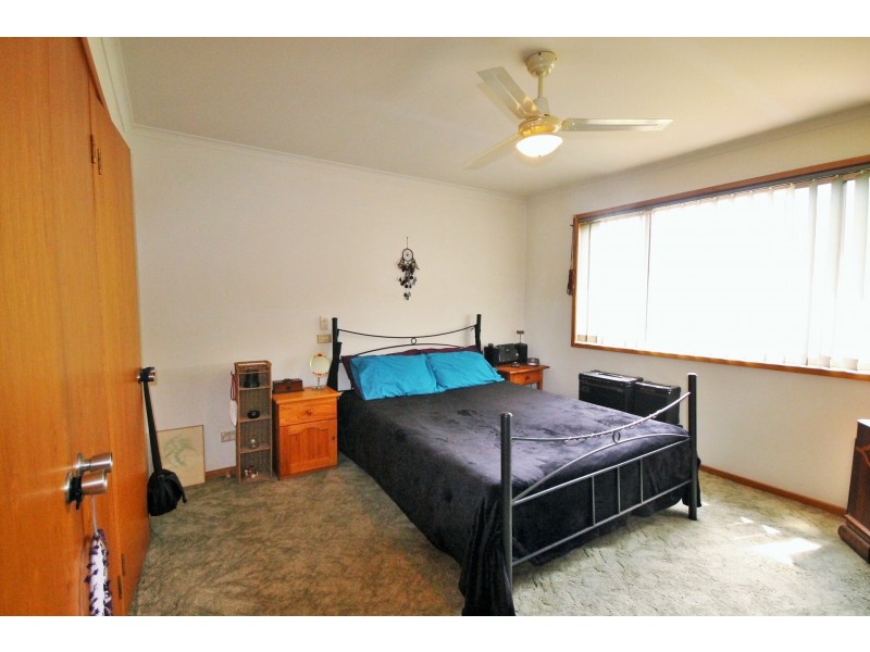 8 Albion Street, Sanctuary Point NSW 2540