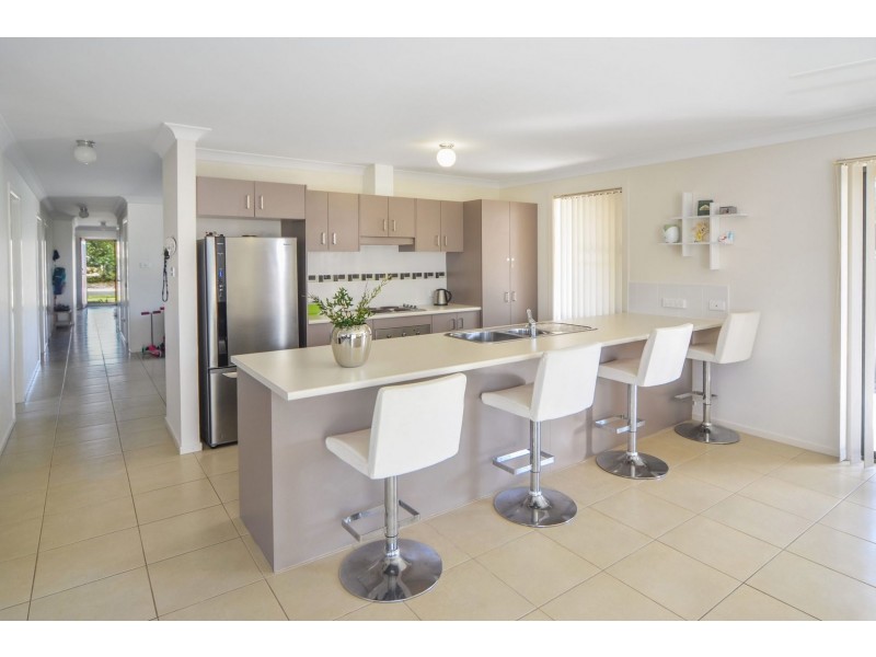 24 Seagrass Avenue, Vincentia NSW 2540