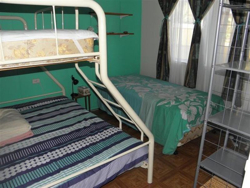 11 Graham Ave, St Georges Basin NSW 2540