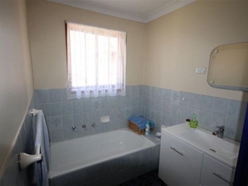 127 Sanctuary Point Road, Sanctuary Point NSW 2540