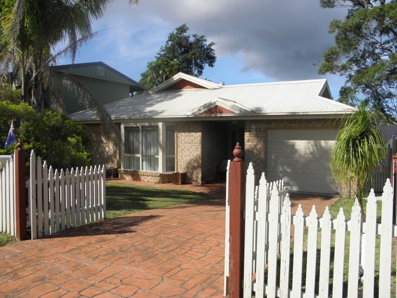 10 Flamingo Street, Sanctuary Point NSW 2540