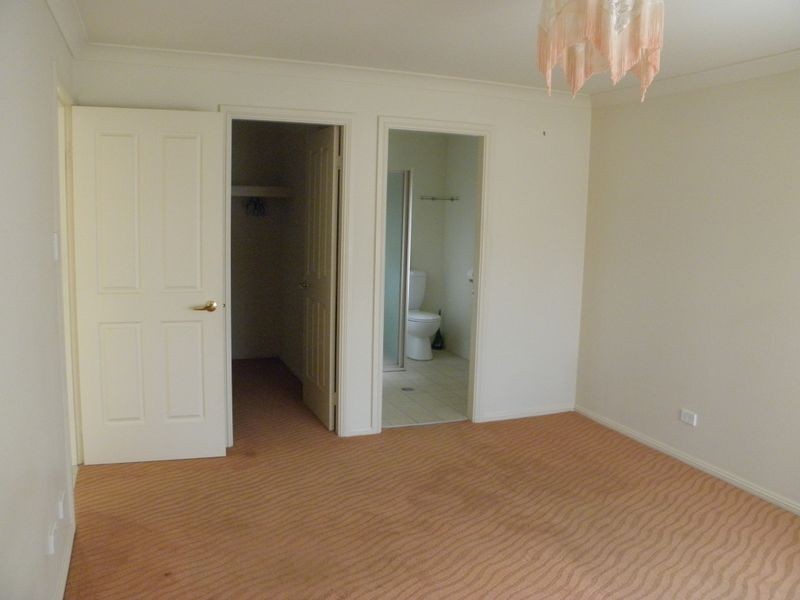 10 Flamingo Street, Sanctuary Point NSW 2540