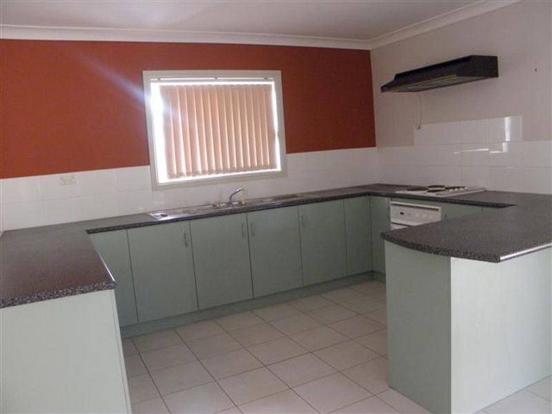 8 Boomerang Street, Sanctuary Point NSW 2540