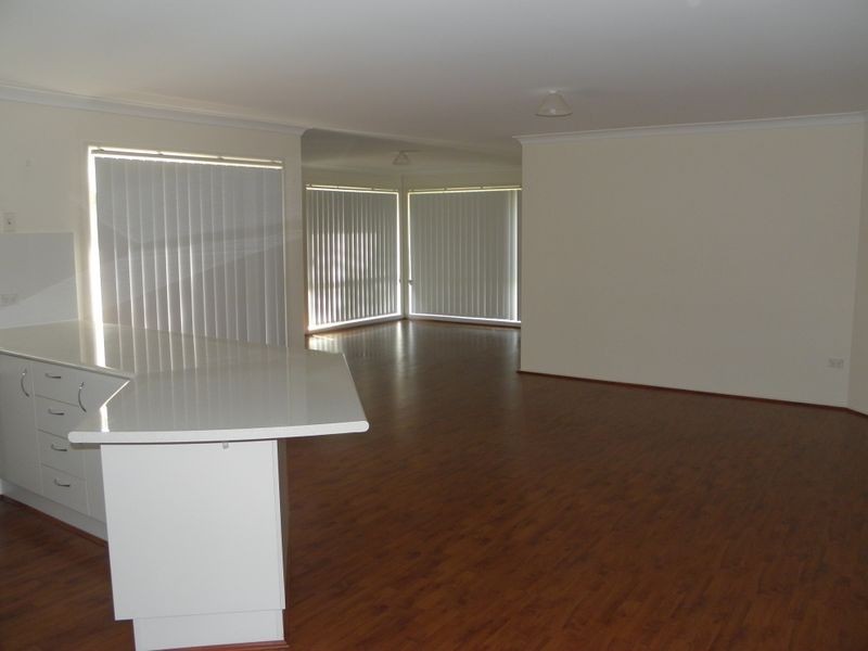 6 Albion Street, Sanctuary Point NSW 2540