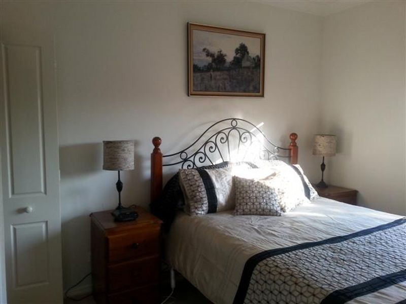 16 Gibson Cres, Sanctuary Point NSW 2540