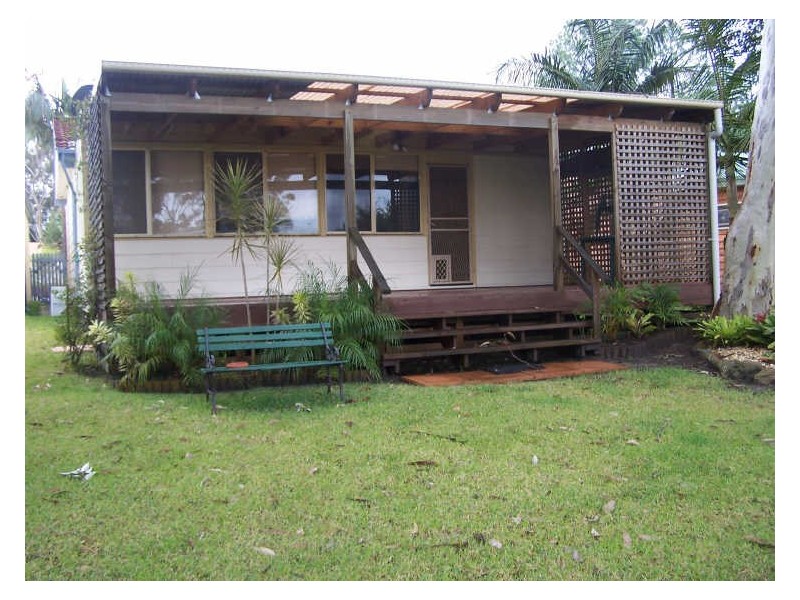 104 Tallyan Point Rd, Basin View NSW 2540