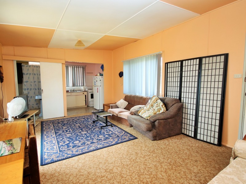 37 Colloden Ave, Vincentia NSW 2540