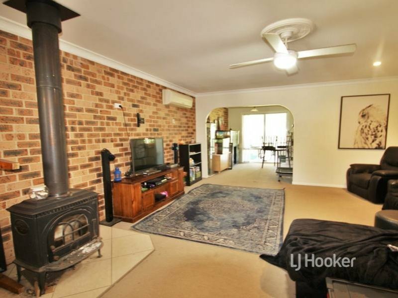 15 The Basin Road, St Georges Basin NSW 2540