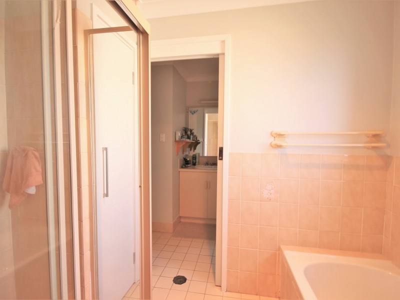 33 Ridgelands Drive, Sanctuary Point NSW 2540