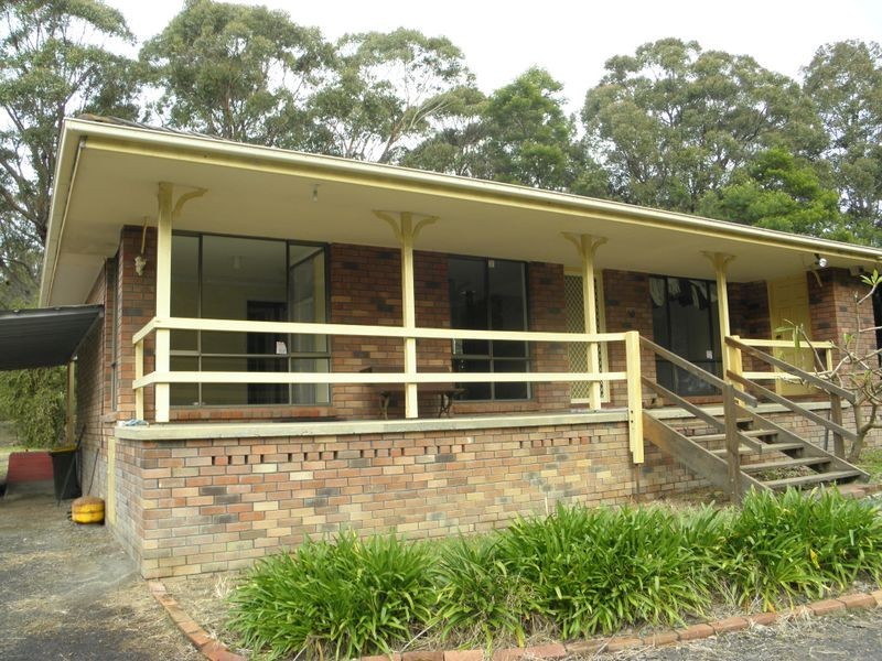 17 HART STREET, Falls Creek NSW 2540