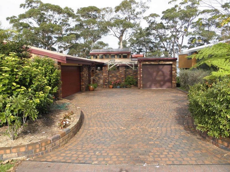 176 LORALYN AVE, St Georges Basin NSW 2540
