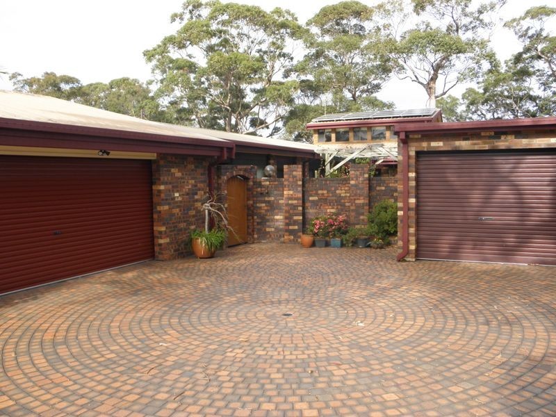 176 LORALYN AVE, St Georges Basin NSW 2540