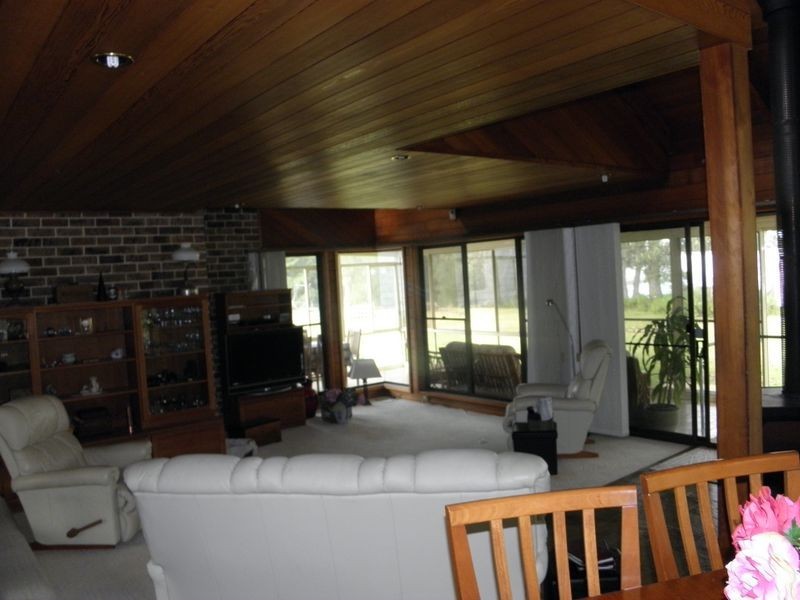 176 LORALYN AVE, St Georges Basin NSW 2540