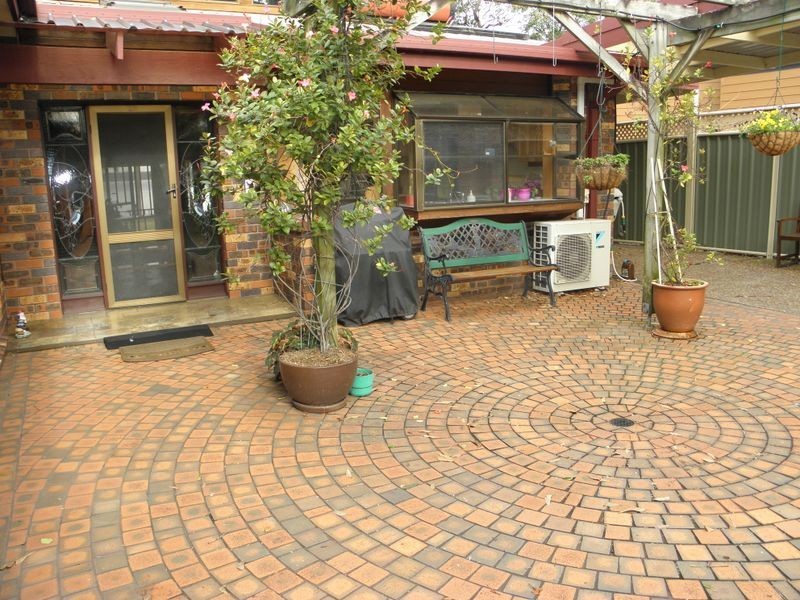 176 LORALYN AVE, St Georges Basin NSW 2540