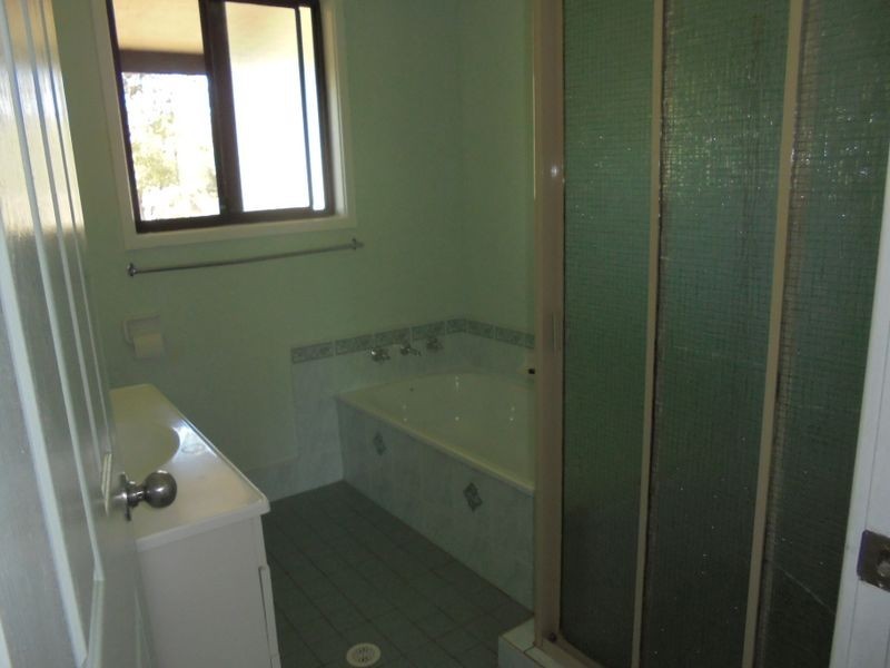 38 ROBERTS ST, Old Erowal Bay NSW 2540