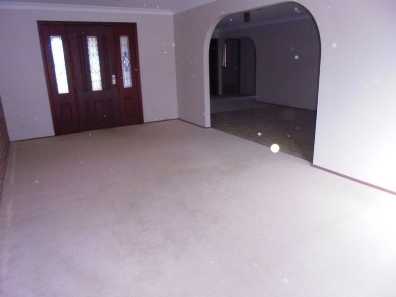 3 ROULSTON CRES, Sanctuary Point NSW 2540