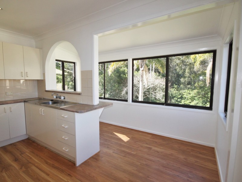 37 Roulstone Crescent, Sanctuary Point NSW 2540