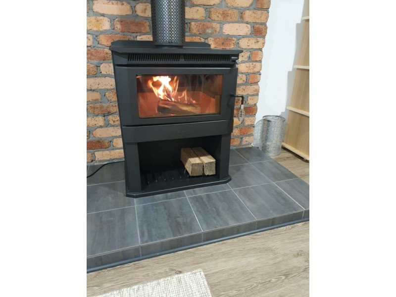 18 Tibbles Avenue, Old Erowal Bay NSW 2540