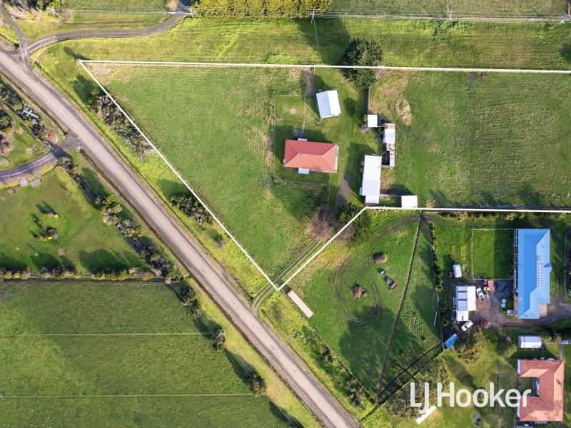 18 Tibbles Avenue, Old Erowal Bay NSW 2540