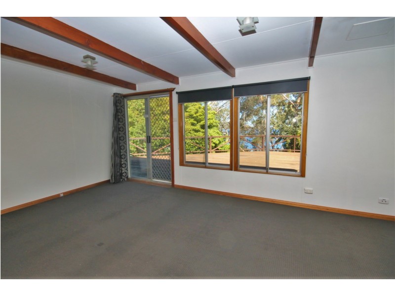 204 Greville Avenue, Sanctuary Point NSW 2540