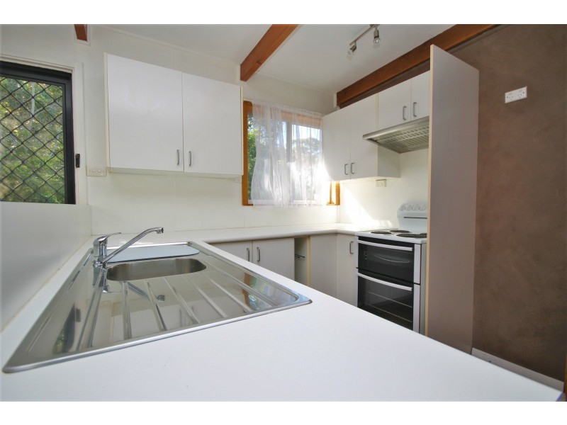 204 Greville Avenue, Sanctuary Point NSW 2540