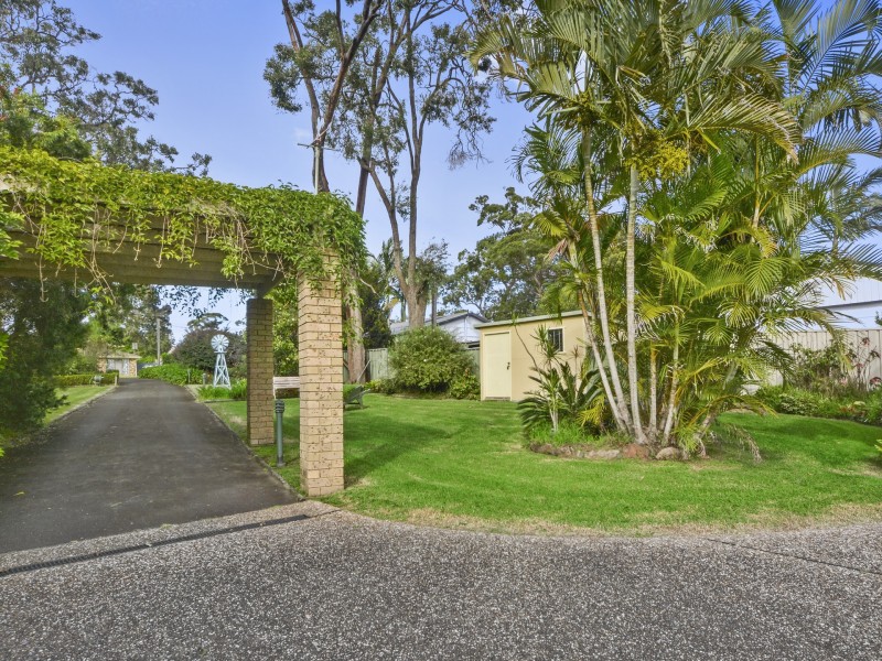 233 Walmer Avenue, Sanctuary Point NSW 2540