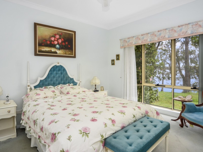 233 Walmer Avenue, Sanctuary Point NSW 2540