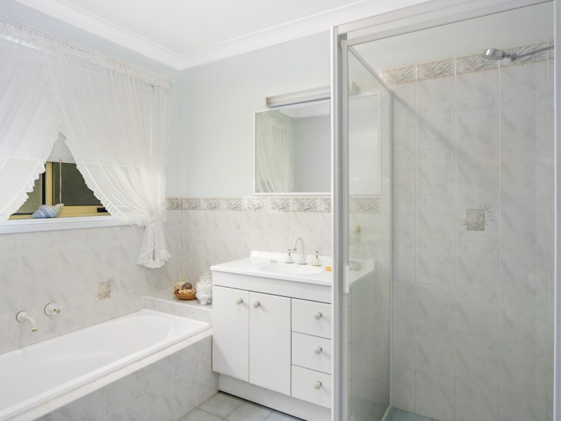 233 Walmer Avenue, Sanctuary Point NSW 2540