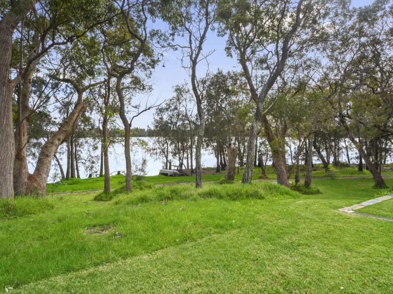 233 Walmer Avenue, Sanctuary Point NSW 2540