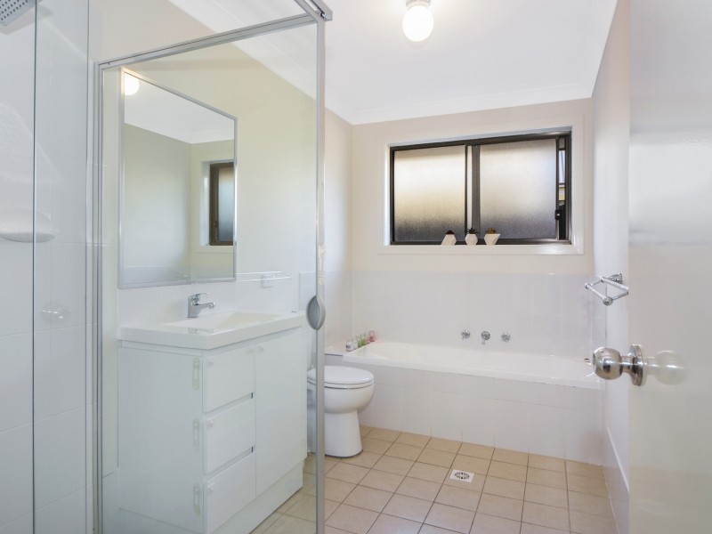 24 SEAGRASS AVE, Vincentia NSW 2540