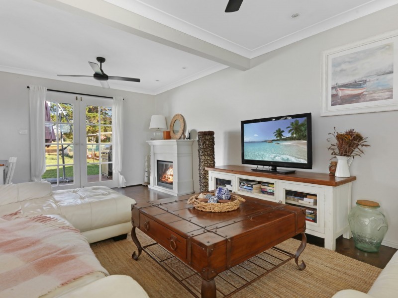 15 Waratah Crescent, Sanctuary Point NSW 2540