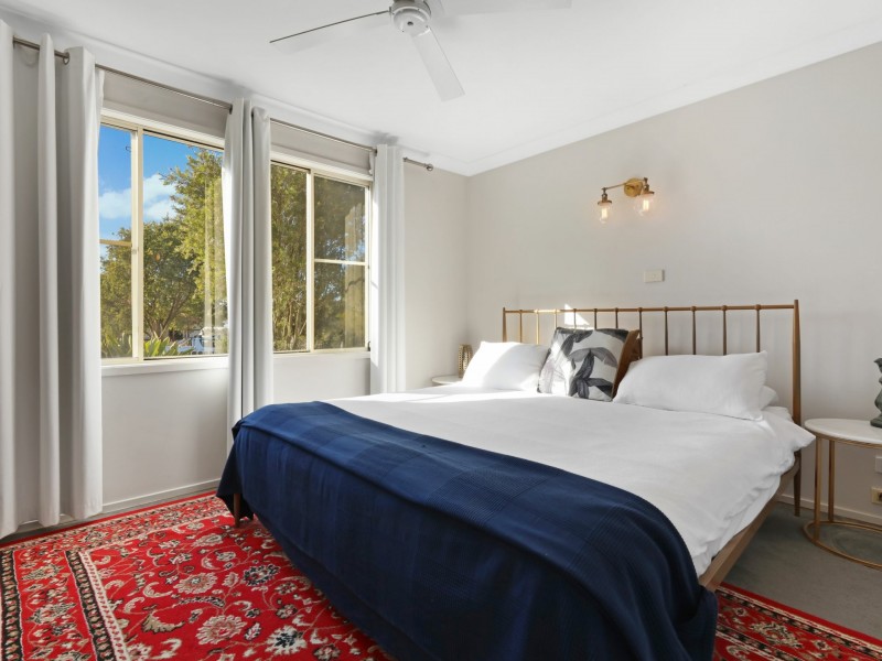 15 Waratah Crescent, Sanctuary Point NSW 2540