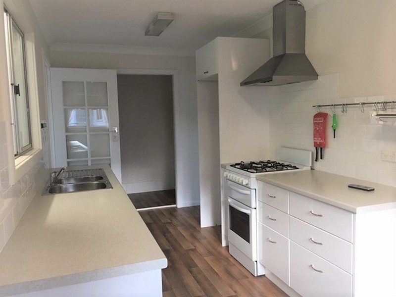 81 Waratah Cres, Sanctuary Point NSW 2540