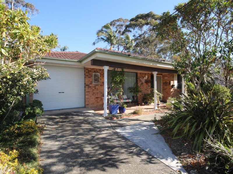 24 First Avenue, Erowal Bay NSW 2540