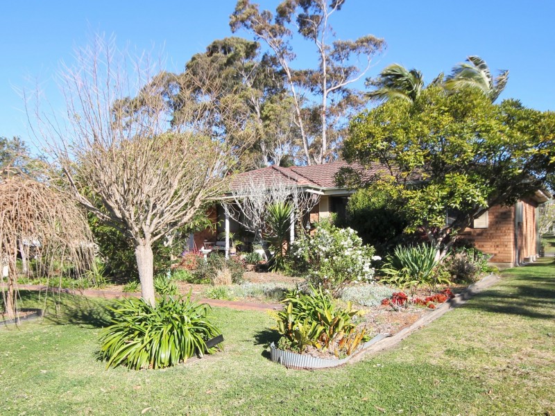 24 First Avenue, Erowal Bay NSW 2540