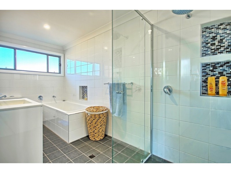 71 Mustang Drive, Sanctuary Point NSW 2540