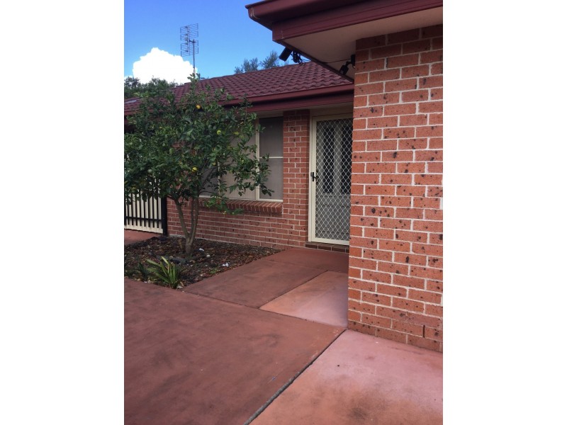 Villa 2/8 LEUMEAH ST, Sanctuary Point NSW 2540