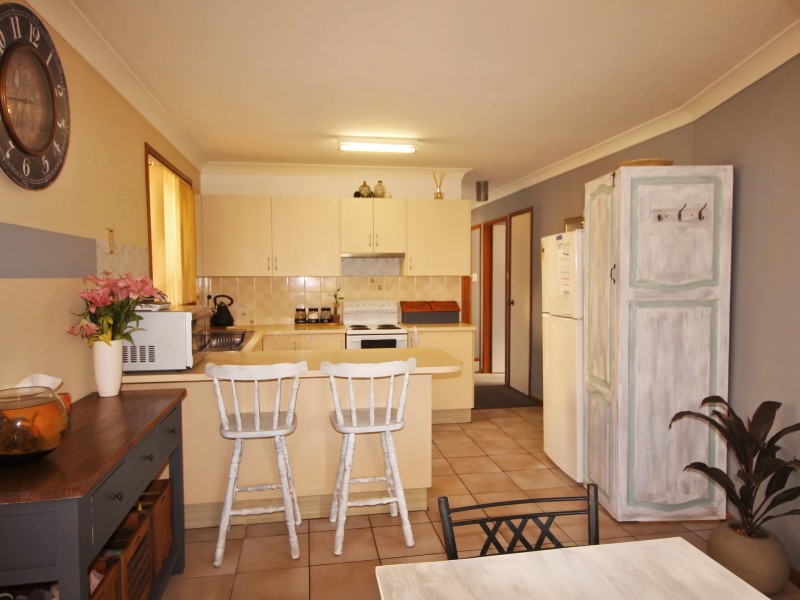 9 Pelican Street, Sanctuary Point NSW 2540