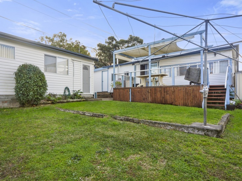 64 & 64A Birriley Street, Bomaderry NSW 2541