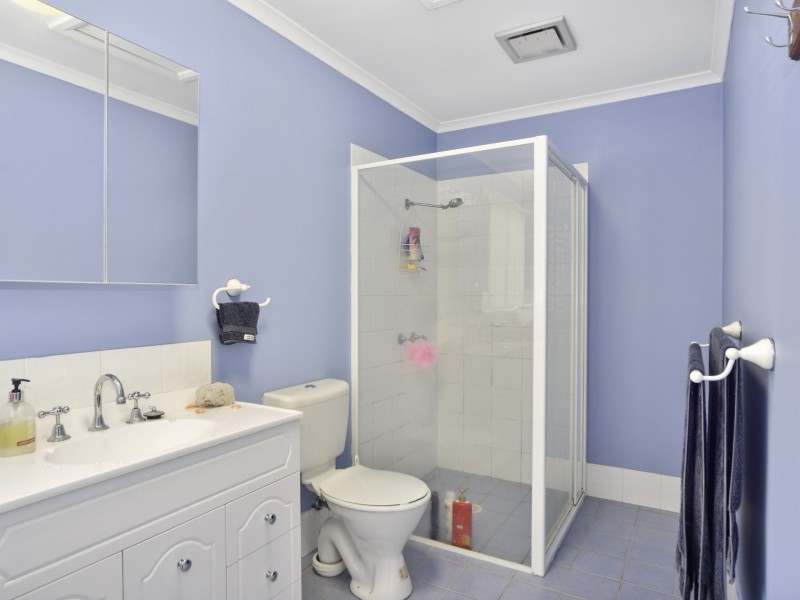 64 & 64A Birriley Street, Bomaderry NSW 2541