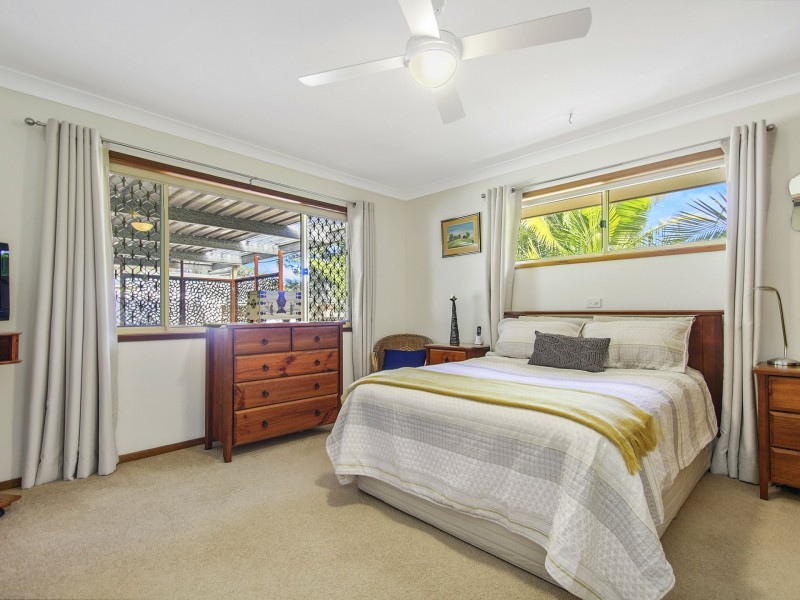 22 Claylands Drive, St Georges Basin NSW 2540