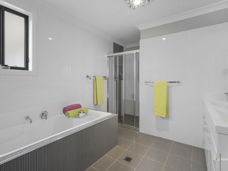 242 Walmer Avenue, Sanctuary Point NSW 2540