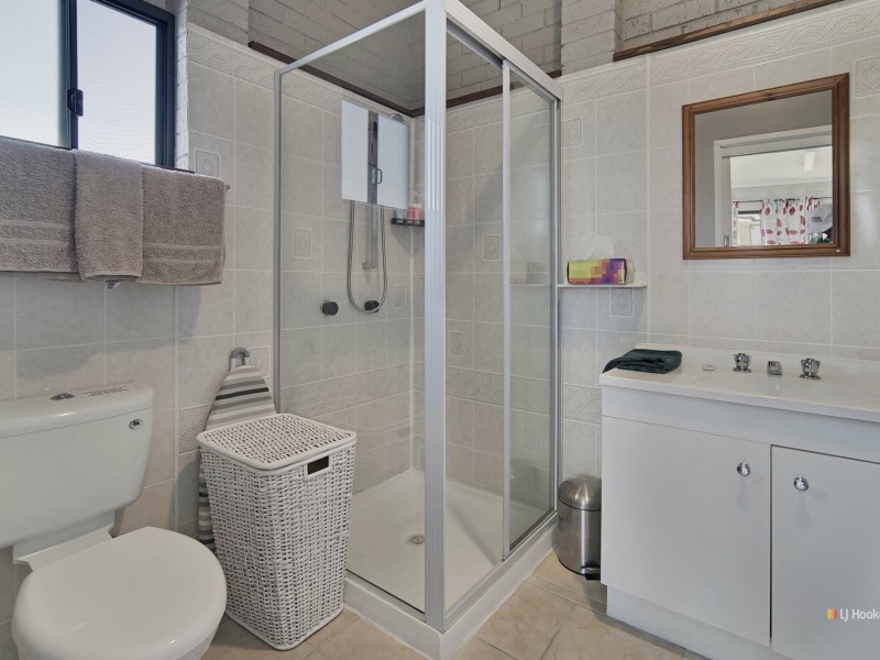 242 Walmer Avenue, Sanctuary Point NSW 2540