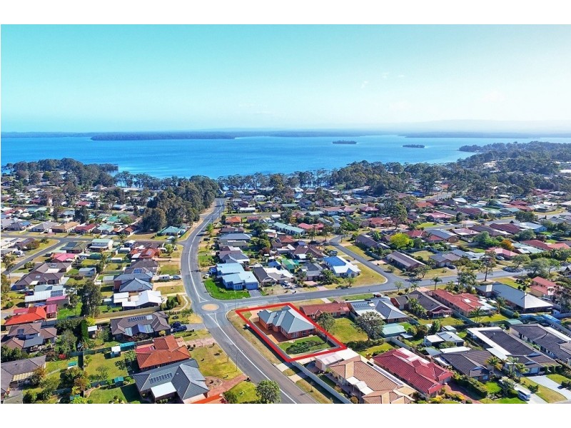 129 Cammaray Drive, Sanctuary Point NSW 2540