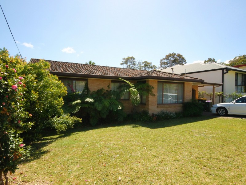 4 Macleans Point Road, Sanctuary Point NSW 2540