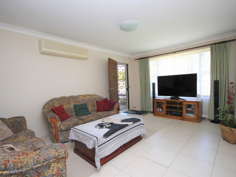 4 Macleans Point Road, Sanctuary Point NSW 2540