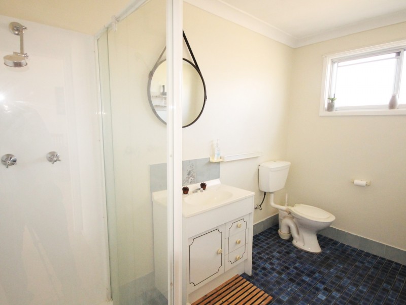 8 Gibson Crescent, Sanctuary Point NSW 2540