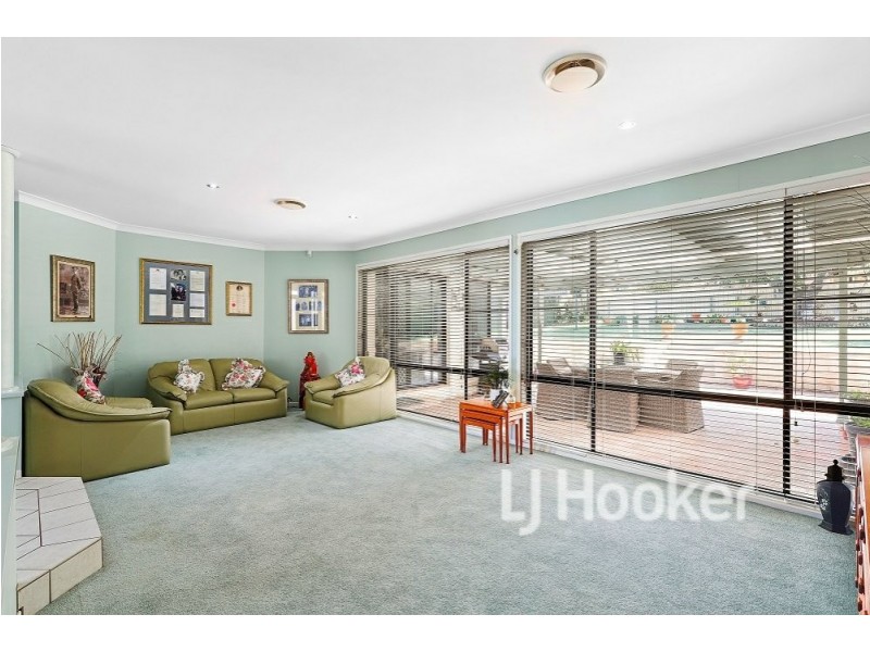 9 Durnford Place, St Georges Basin NSW 2540