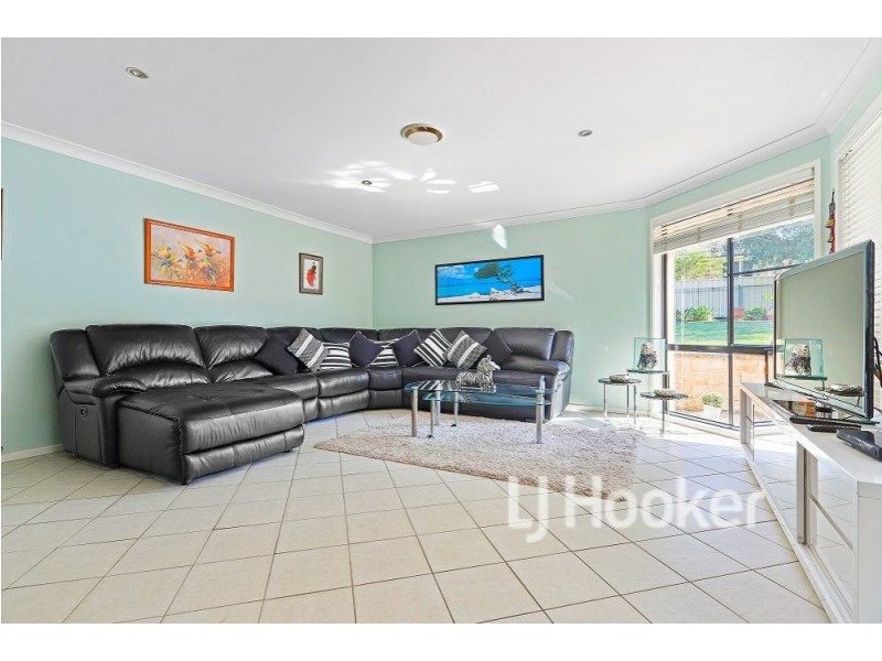 9 Durnford Place, St Georges Basin NSW 2540